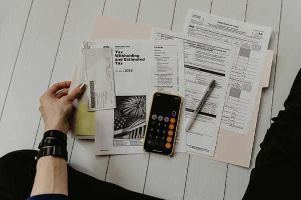 Profesjonalna ilustracja spółki komandytowej w optymalizacji podatkowej - dokumenty prawne, struktura korporacyjna i planowanie finansowe dla zamożnych polskich inwestorów